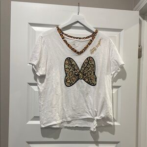 Disney Animal Kingdom White and Brown Short Sleeve Tee